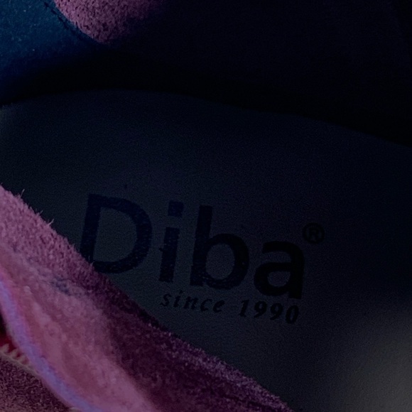 NEW Diba 7.5 Sleek Bootie Burgundy Red Leather Suede Side‎ Zipper 2" Heel - Picture 7 of 11